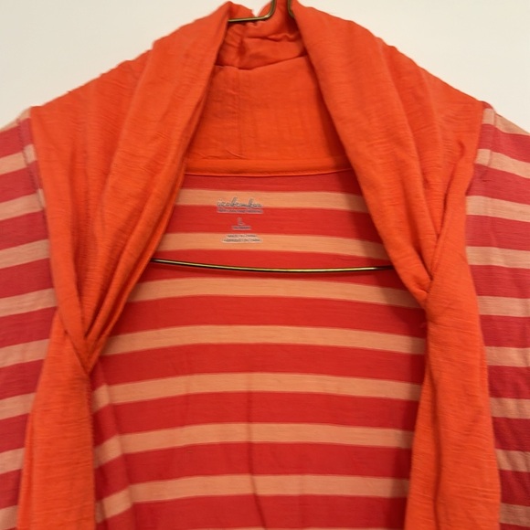 Icebreaker merino wool shawl sweater. Size large - Picture 2 of 4